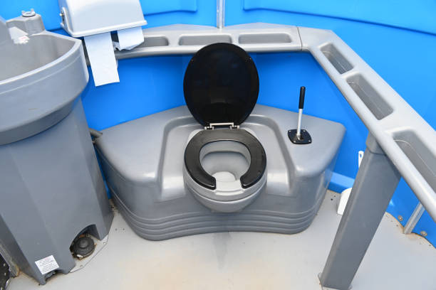 Best Portable restroom trailer rental  in Berlin, OH